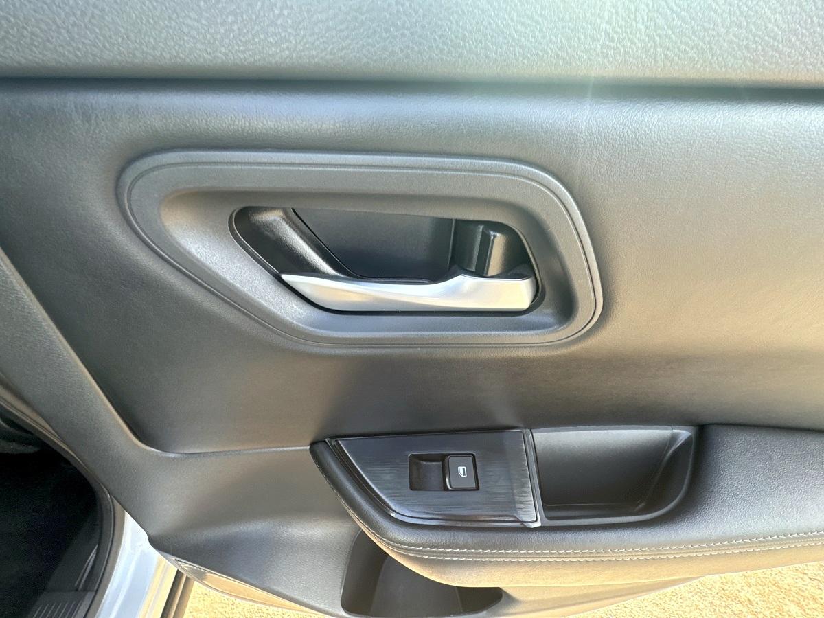 Nissan Rogue FWD SV 2025