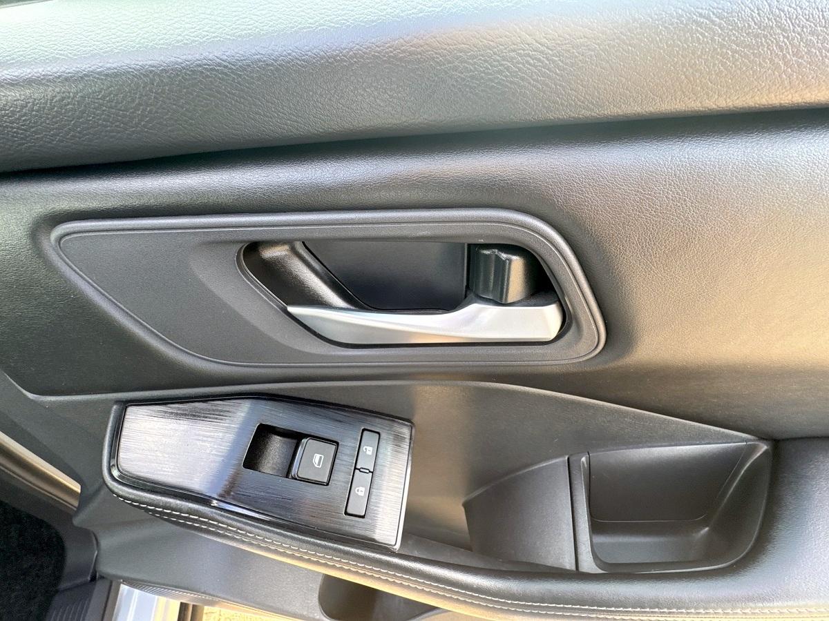 Nissan Rogue FWD SV 2025