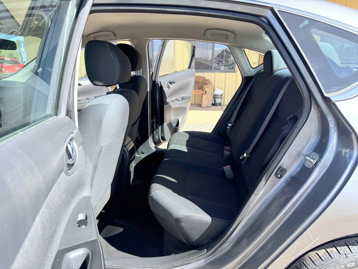 Nissan Sentra S CVT 2019
