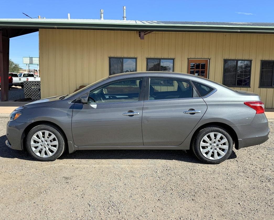 Nissan Sentra S CVT 2019