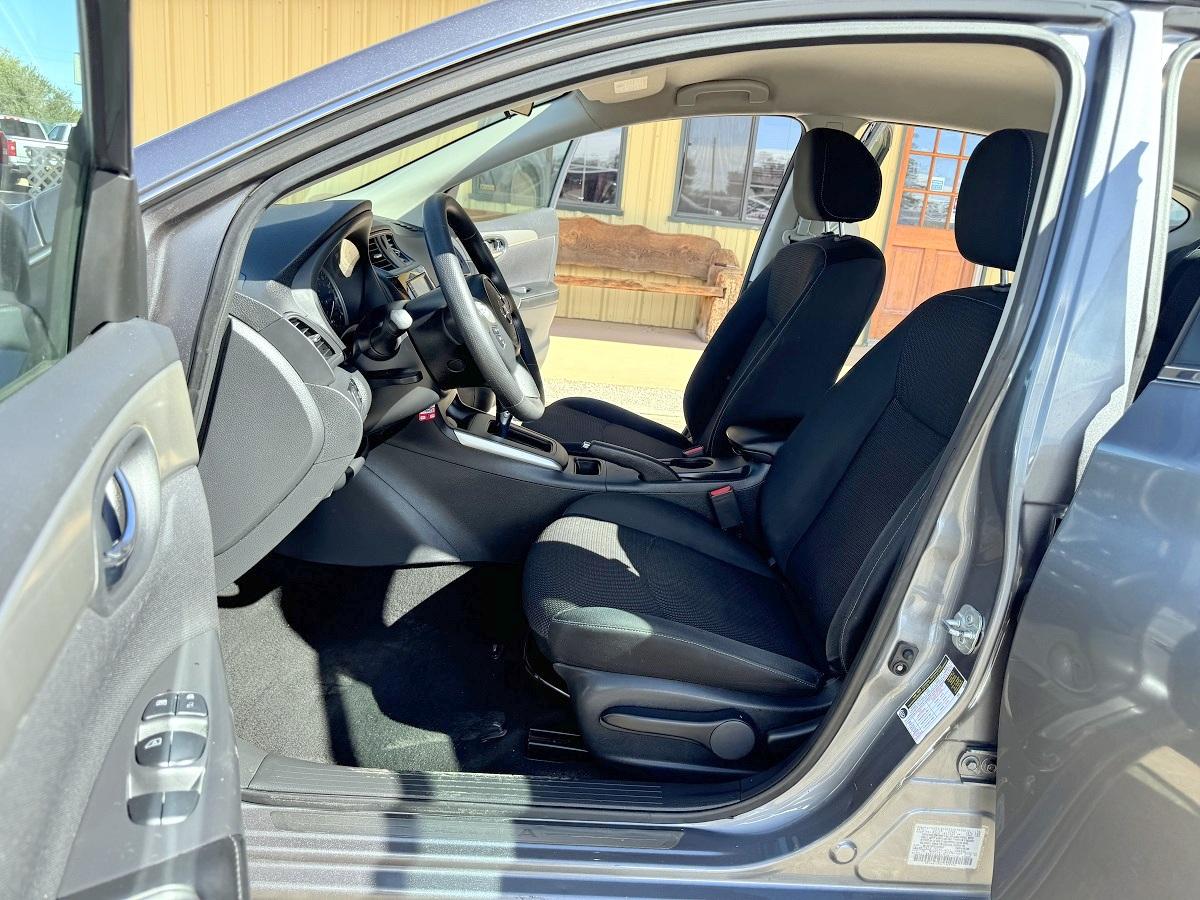 Nissan Sentra S CVT 2019