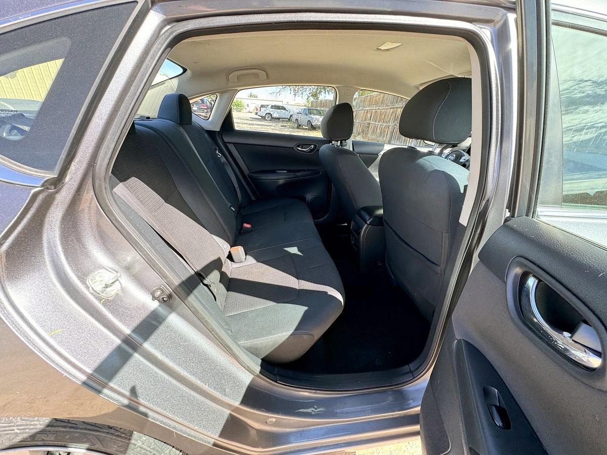 Nissan Sentra S CVT 2019