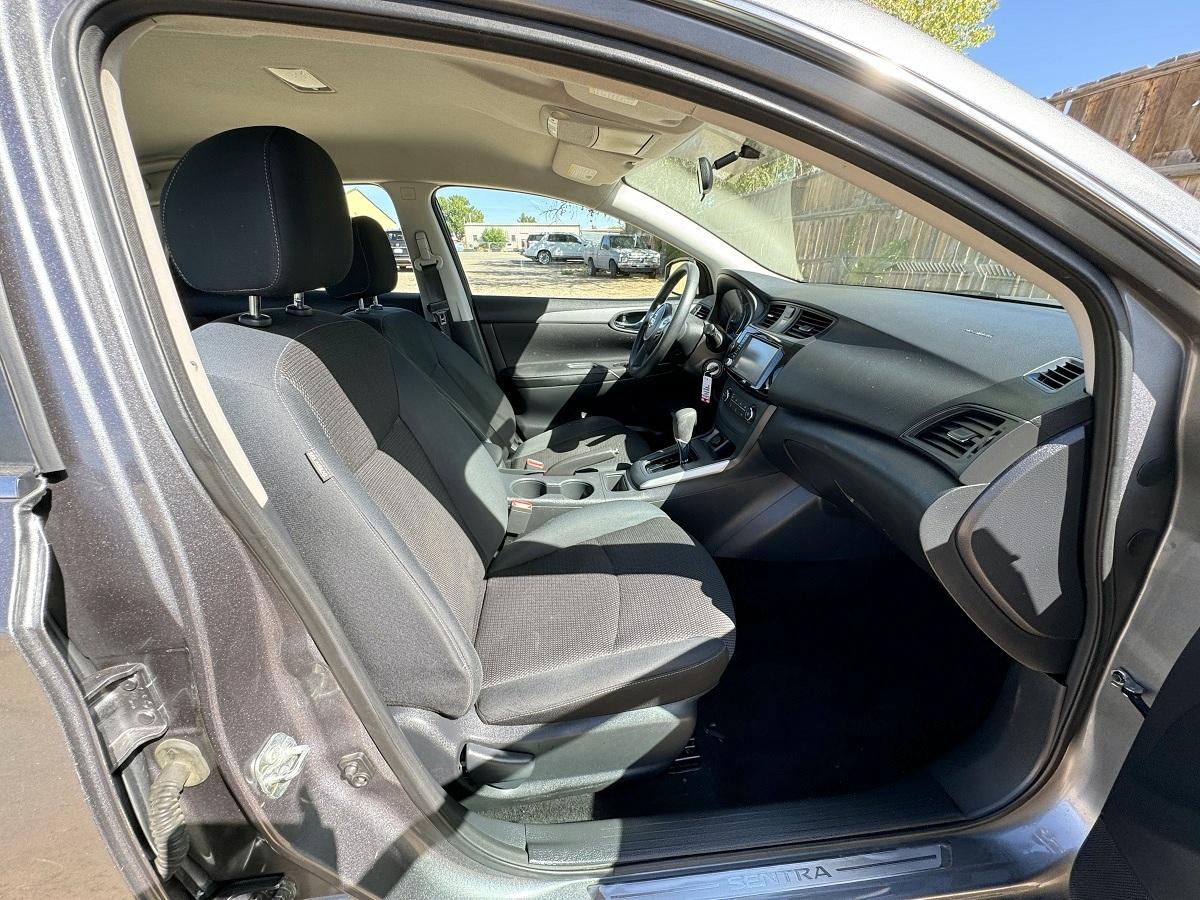 Nissan Sentra S CVT 2019