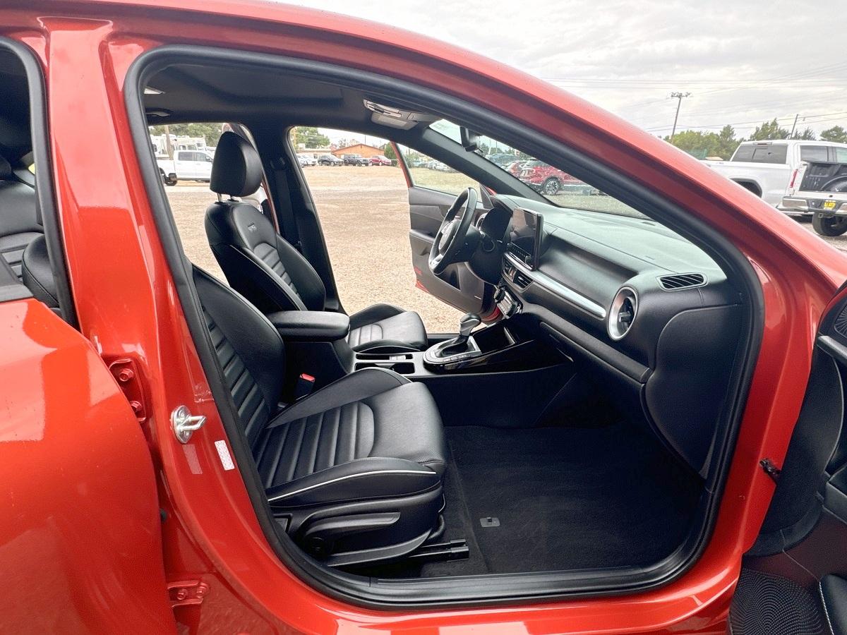 Kia Forte GT-Line IVT 2023