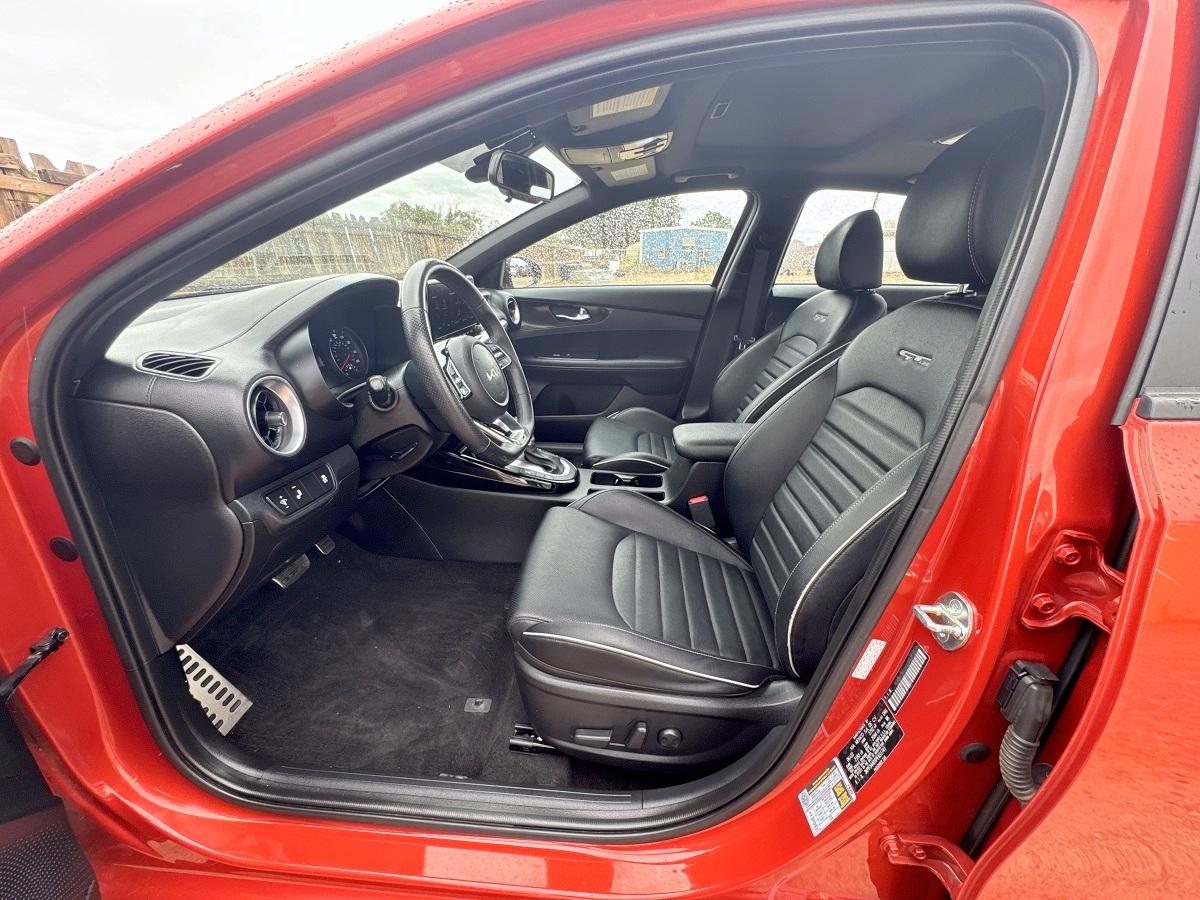 Kia Forte GT-Line IVT 2023
