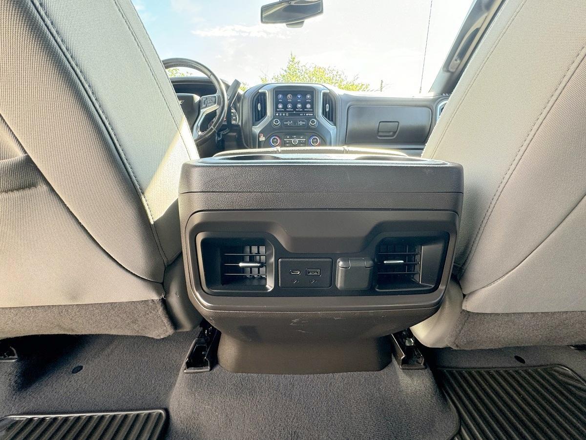 Chevrolet Silverado 2500HD  2021