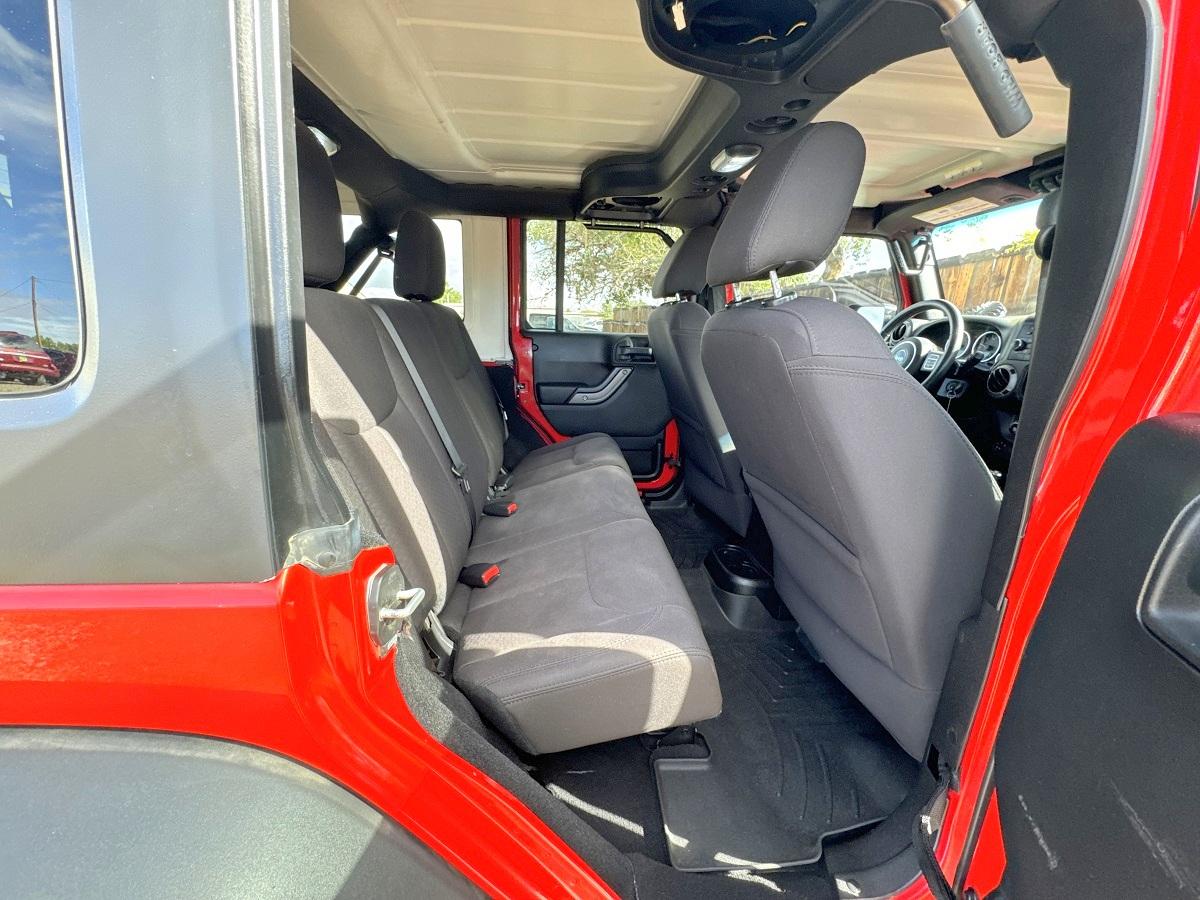 Jeep Wrangler Unlimited  2015