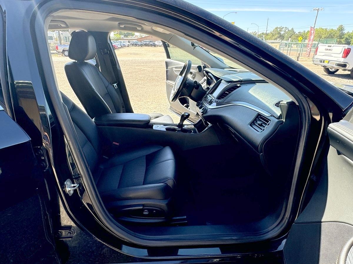 Chevrolet Impala 4dr Sdn LT w/1LT 2019