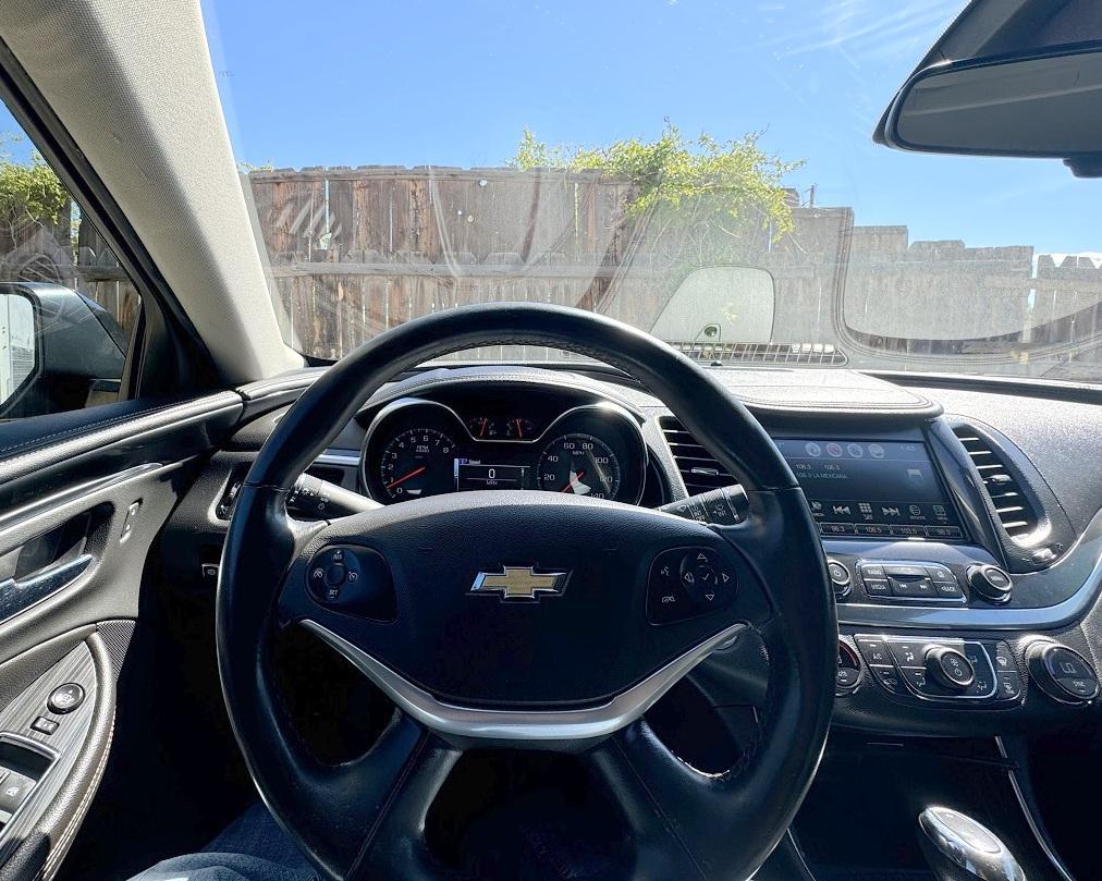 Chevrolet Impala 4dr Sdn LT w/1LT 2019