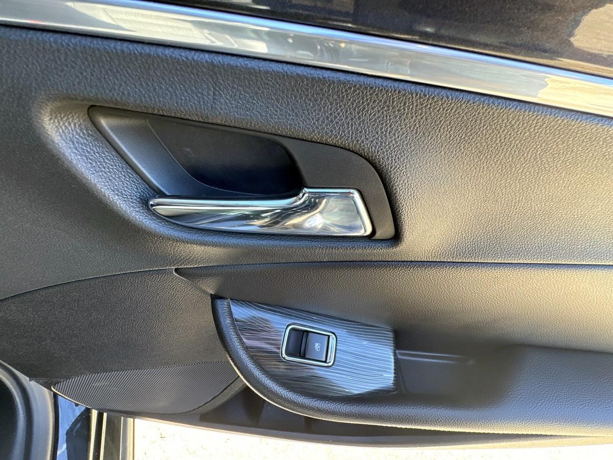 Chevrolet Impala 4dr Sdn LT w/1LT 2019