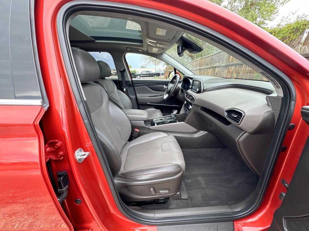 Hyundai Santa Fe SEL 2.0T Auto FWD 2020