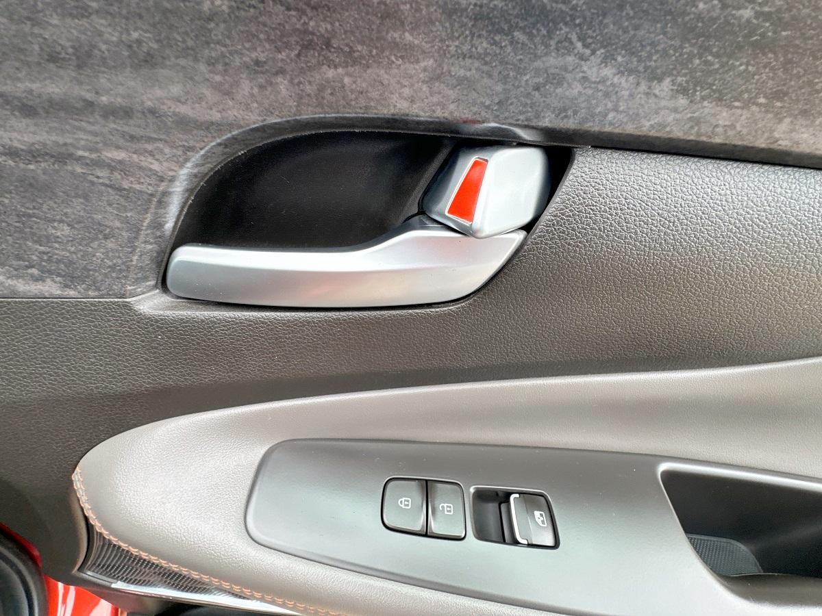 Hyundai Santa Fe SEL 2.0T Auto FWD 2020