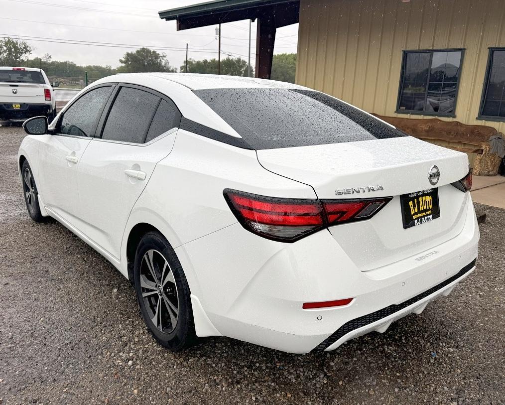 Nissan Sentra SV CVT 2021