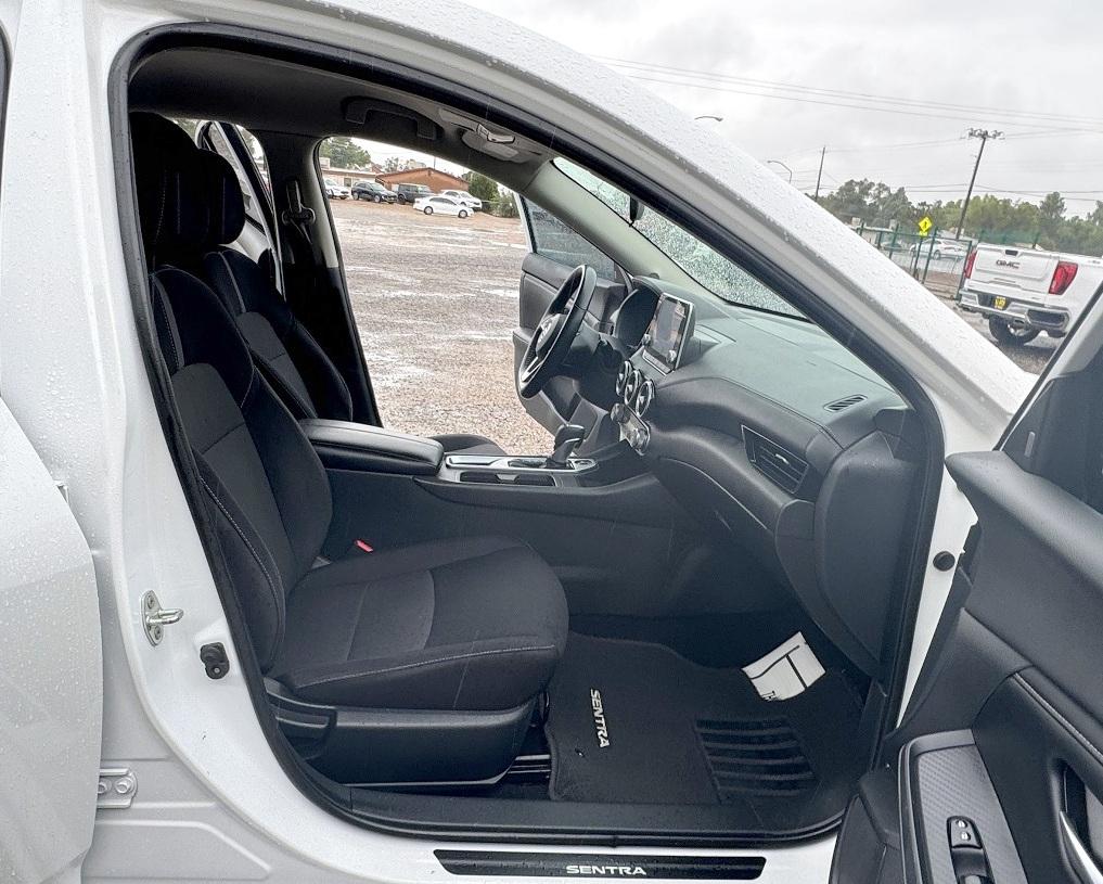 Nissan Sentra SV CVT 2021