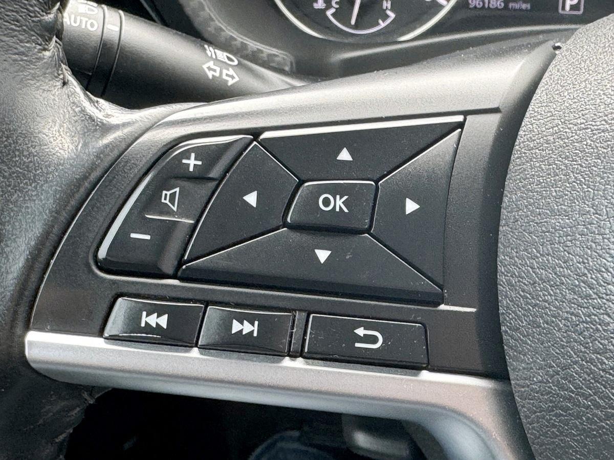 Nissan Sentra SV CVT 2021