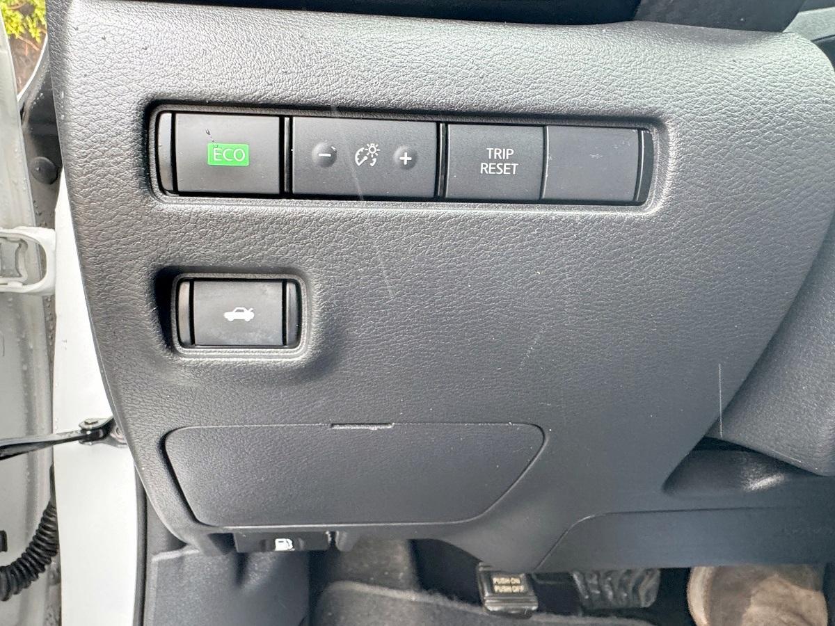 Nissan Sentra SV CVT 2021