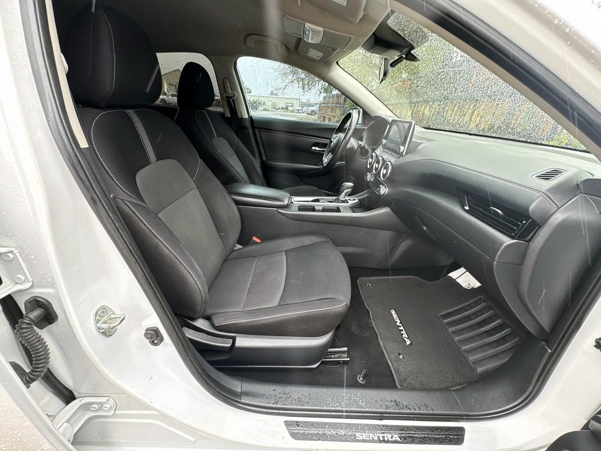 Nissan Sentra SV CVT 2021
