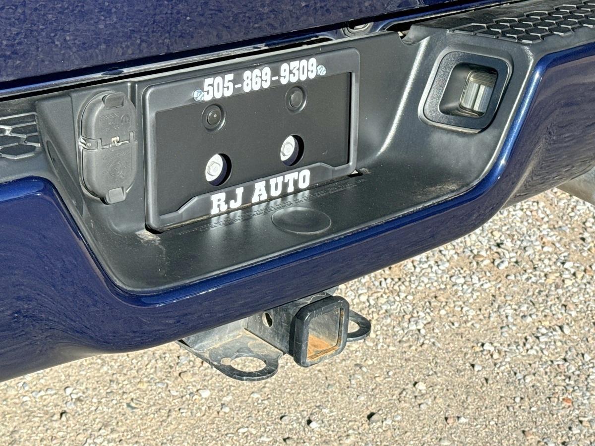 RAM 1500 Tradesman 4x4 Crew Cab 5'7" Box 2018