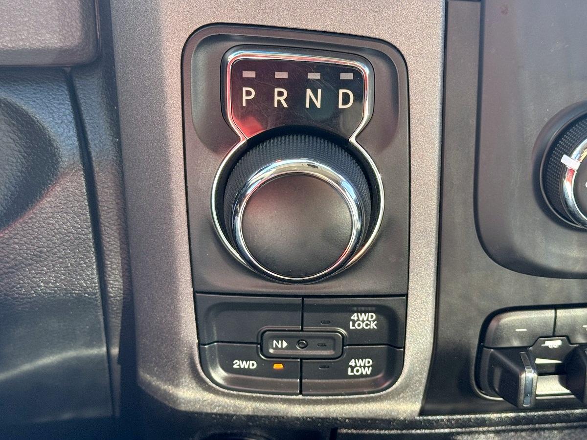 RAM 1500 Tradesman 4x4 Crew Cab 5'7" Box 2018