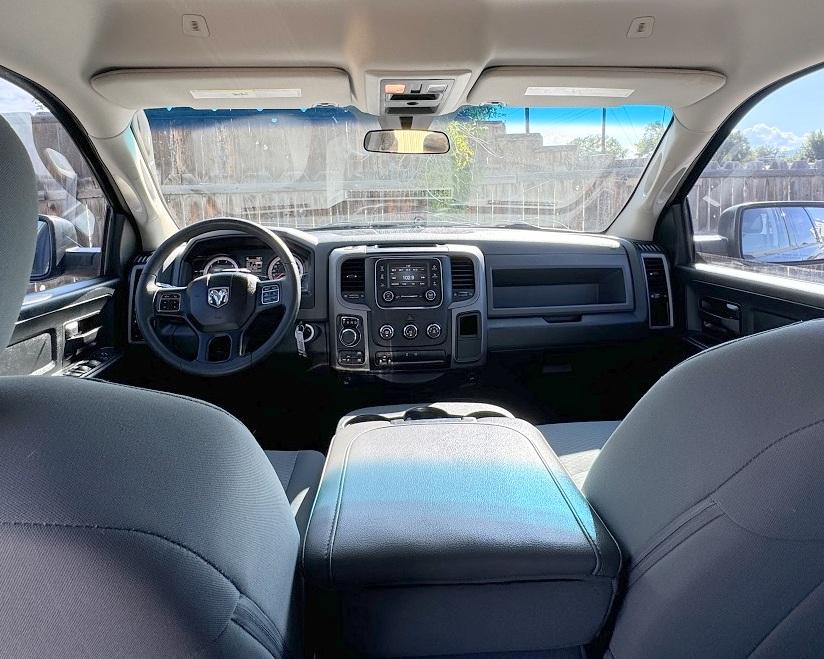 RAM 1500 Tradesman 4x4 Crew Cab 5'7" Box 2018