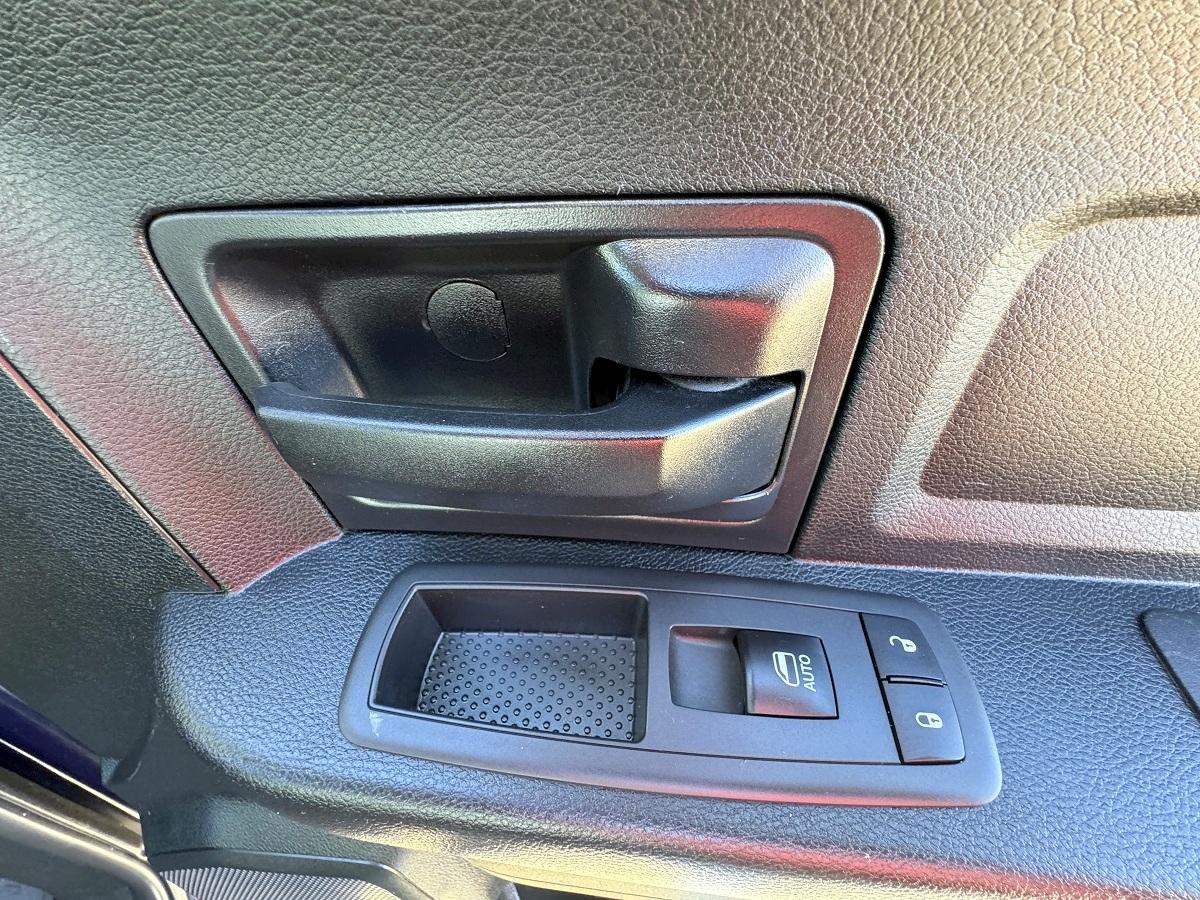 RAM 1500 Tradesman 4x4 Crew Cab 5'7" Box 2018