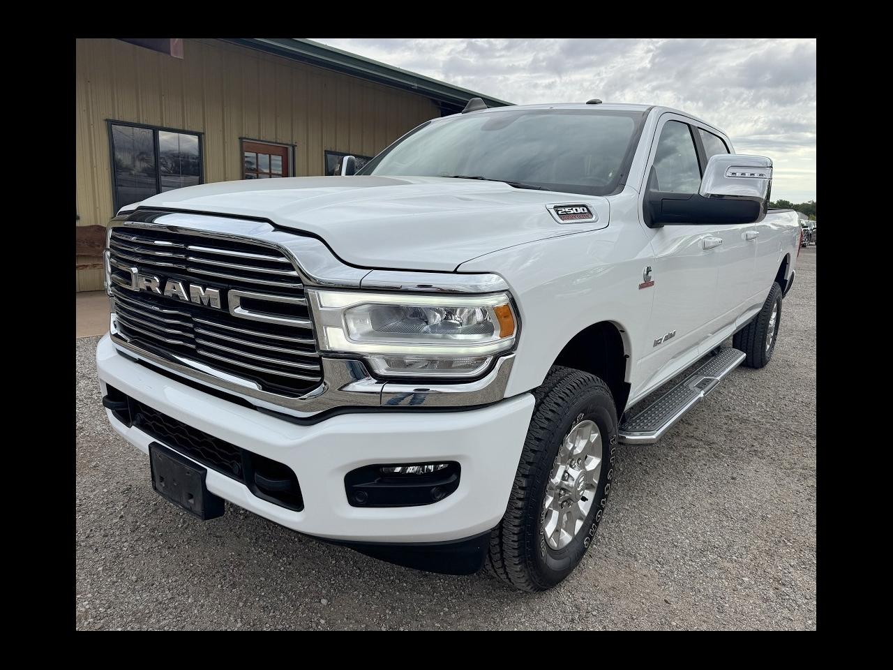 RAM 2500 Laramie 4x4 Crew Cab 8' Box 2024
