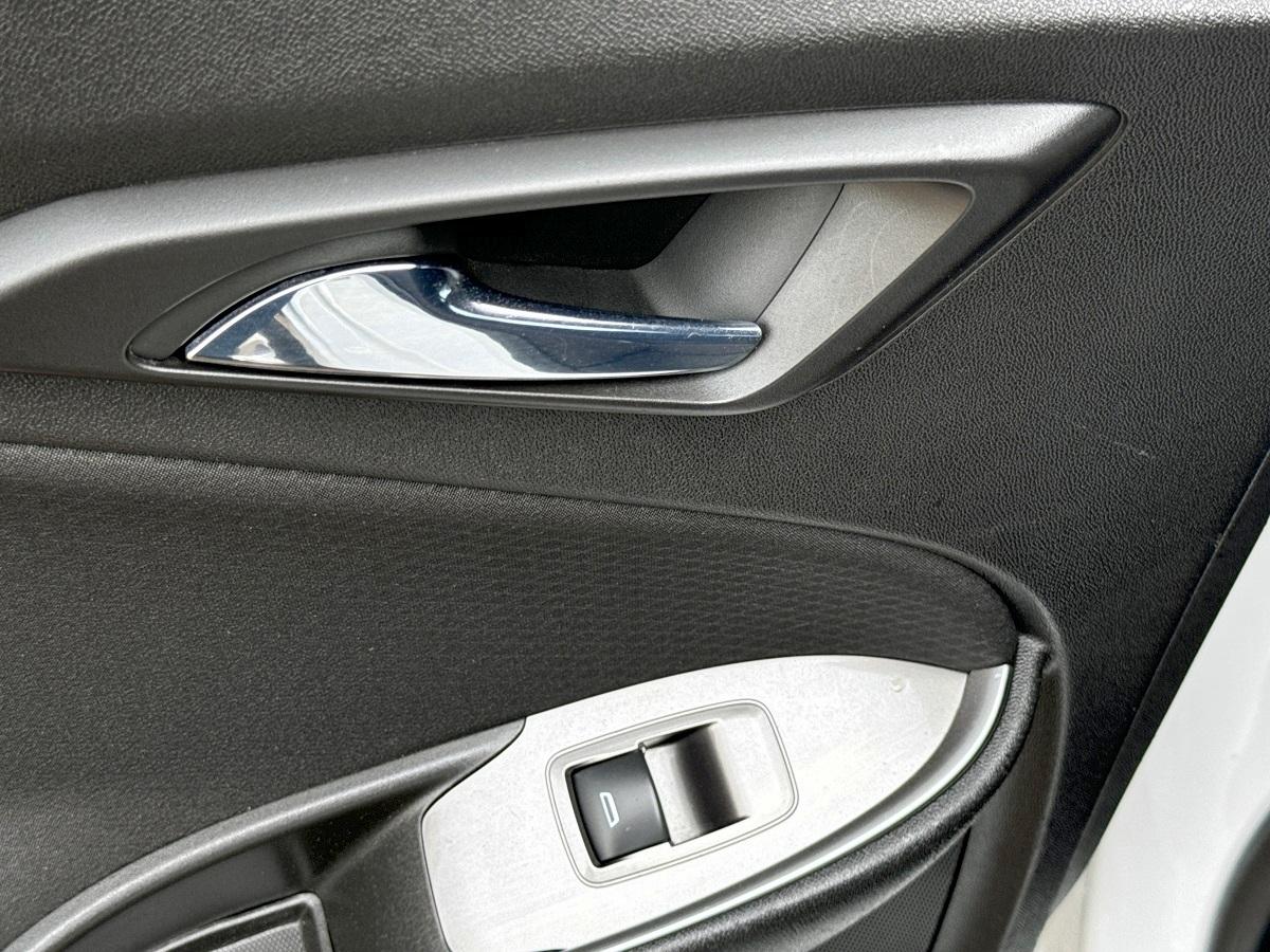 Chevrolet Malibu LS 4D Sedan 2017