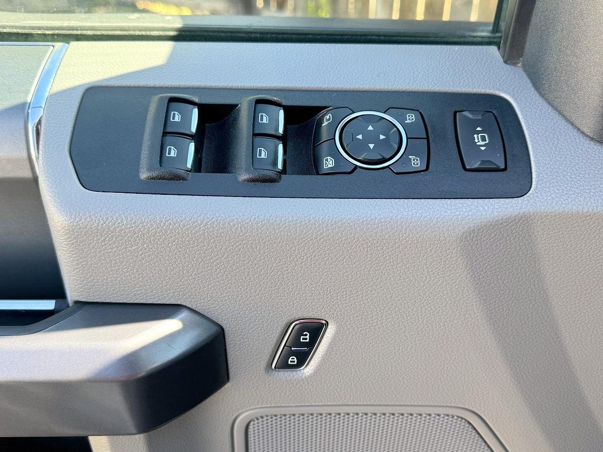 Ford Super Duty F-250 SRW XLT 4WD Crew Cab 6.75' Box 2022