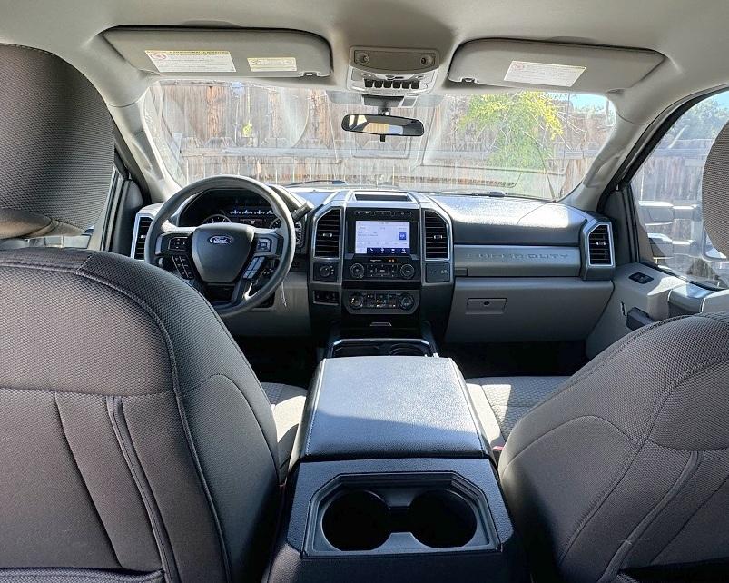 Ford Super Duty F-250 SRW XLT 4WD Crew Cab 6.75' Box 2022