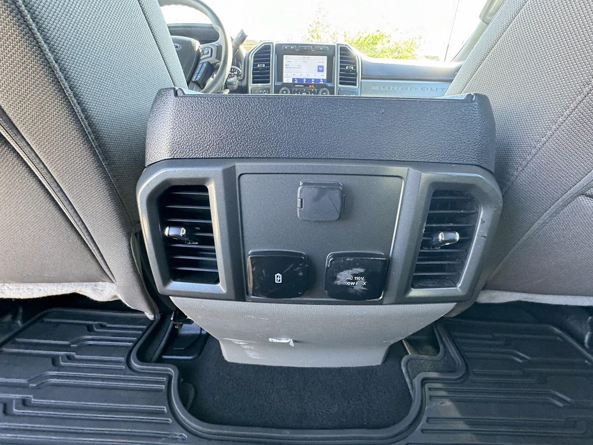 Ford Super Duty F-250 SRW XLT 4WD Crew Cab 6.75' Box 2022