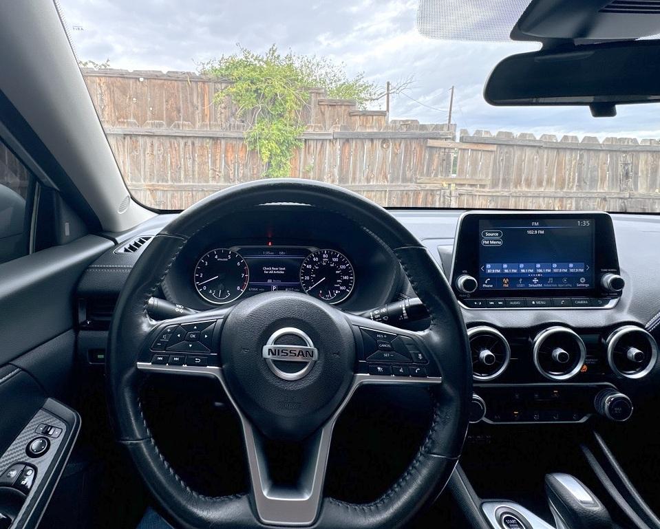 Nissan Sentra SV CVT 2022