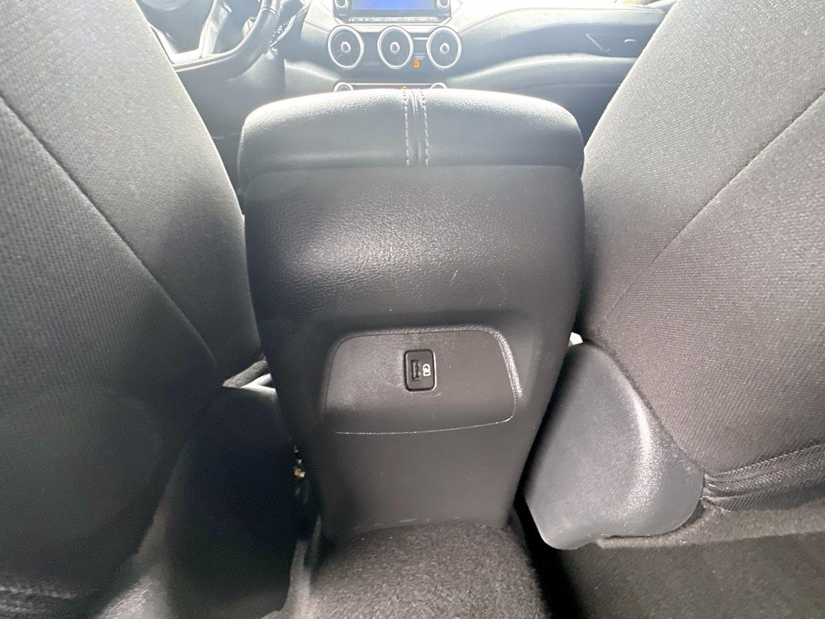 Nissan Sentra SV CVT 2022
