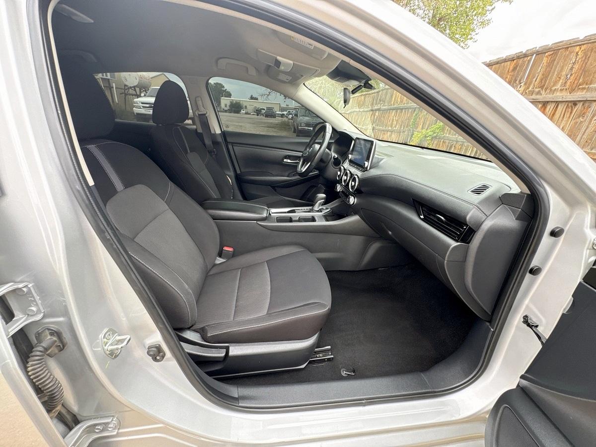 Nissan Sentra SV CVT 2022