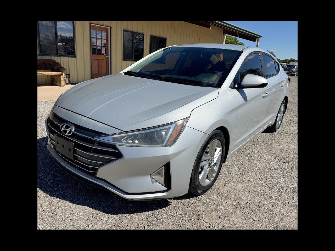 Silver 2019 Hyundai Elantra Sedan Front-Wheel Drive Automatic
