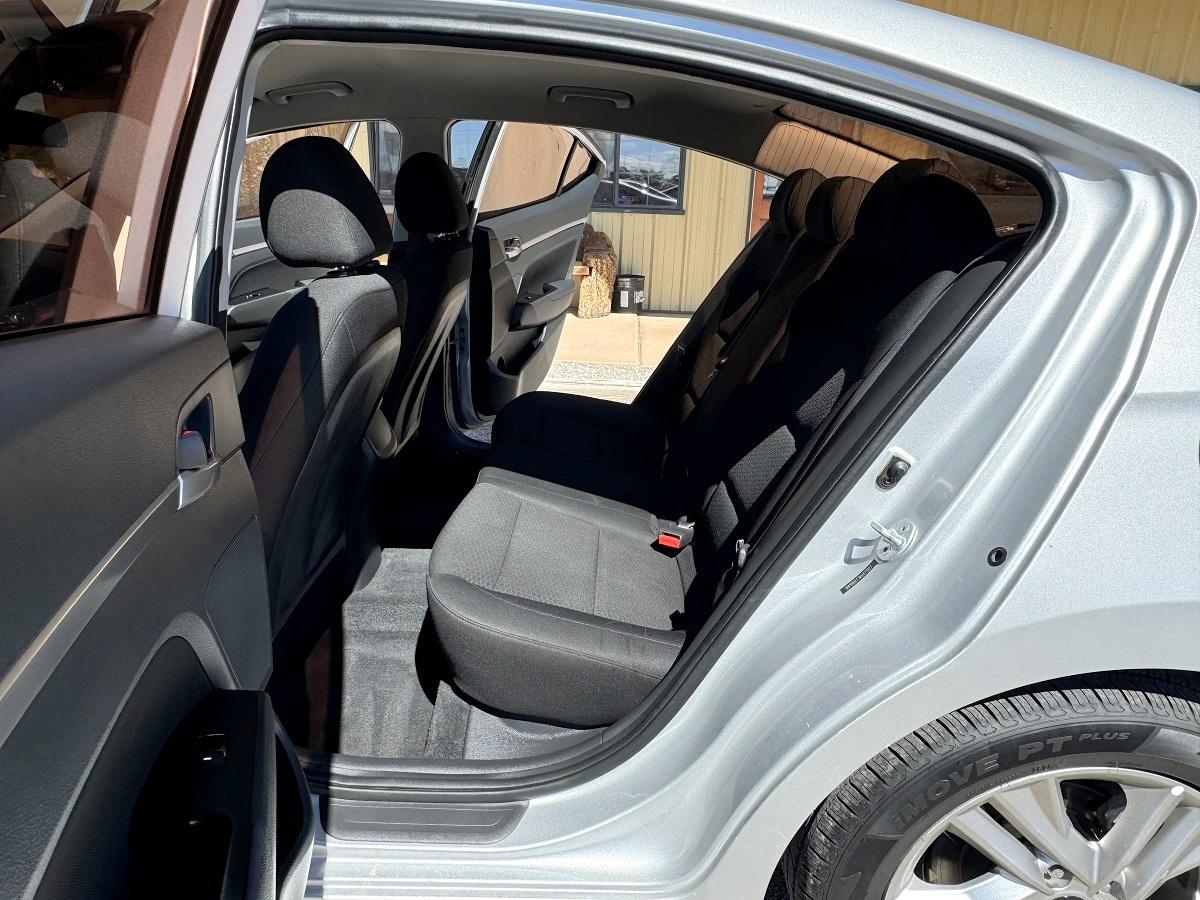 Hyundai Elantra SEL Auto 2019