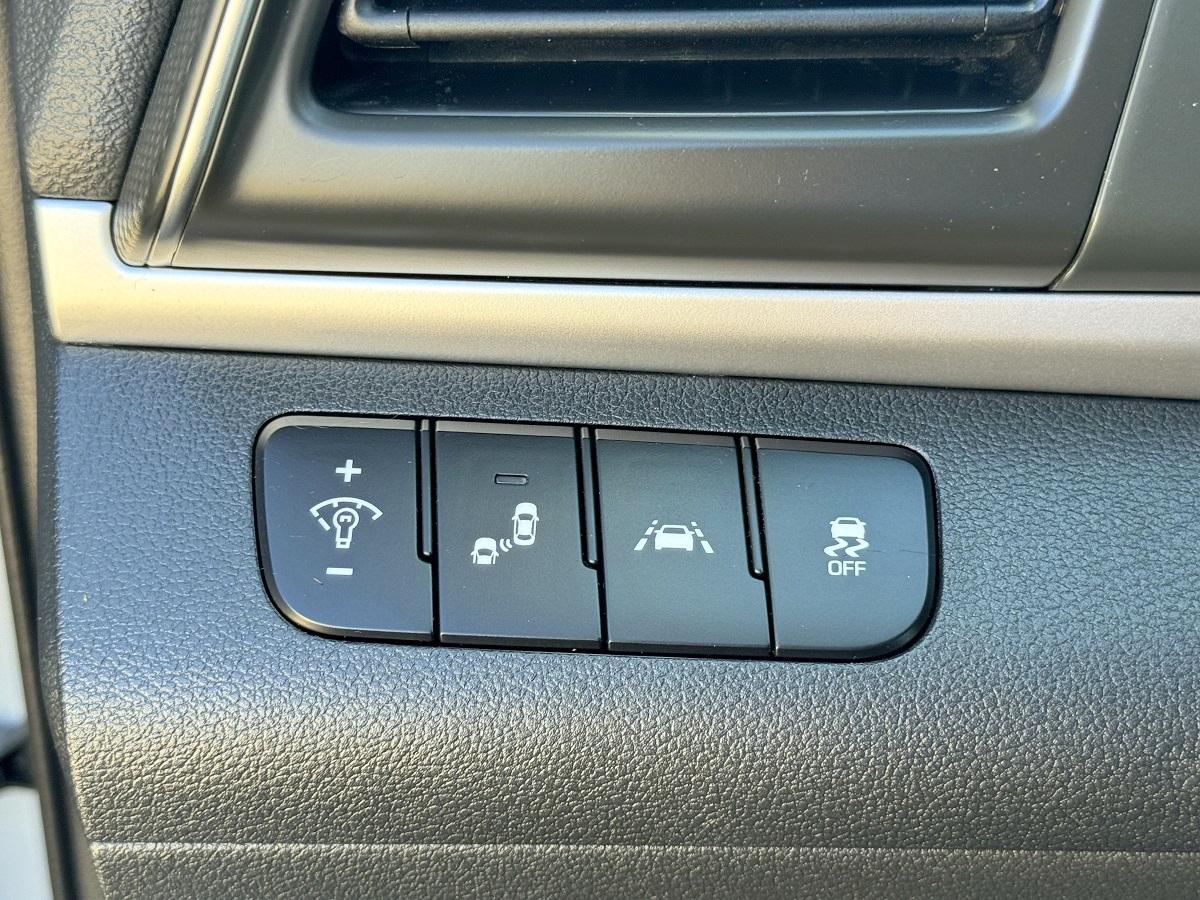 Hyundai Elantra SEL Auto 2019