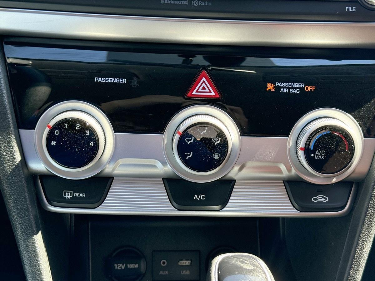 Hyundai Elantra SEL Auto 2019