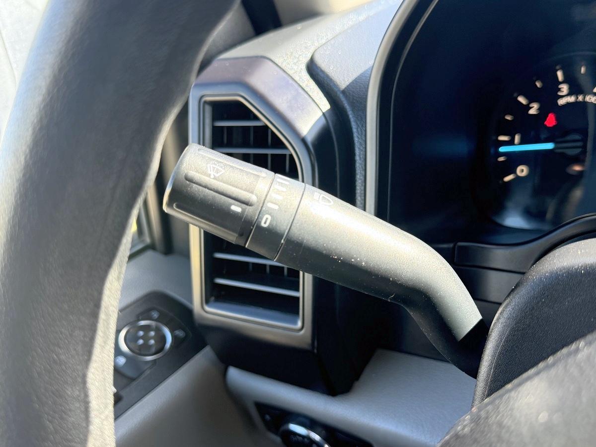 Ford F-150 STX 2WD SuperCrew 5.5' Box 2019
