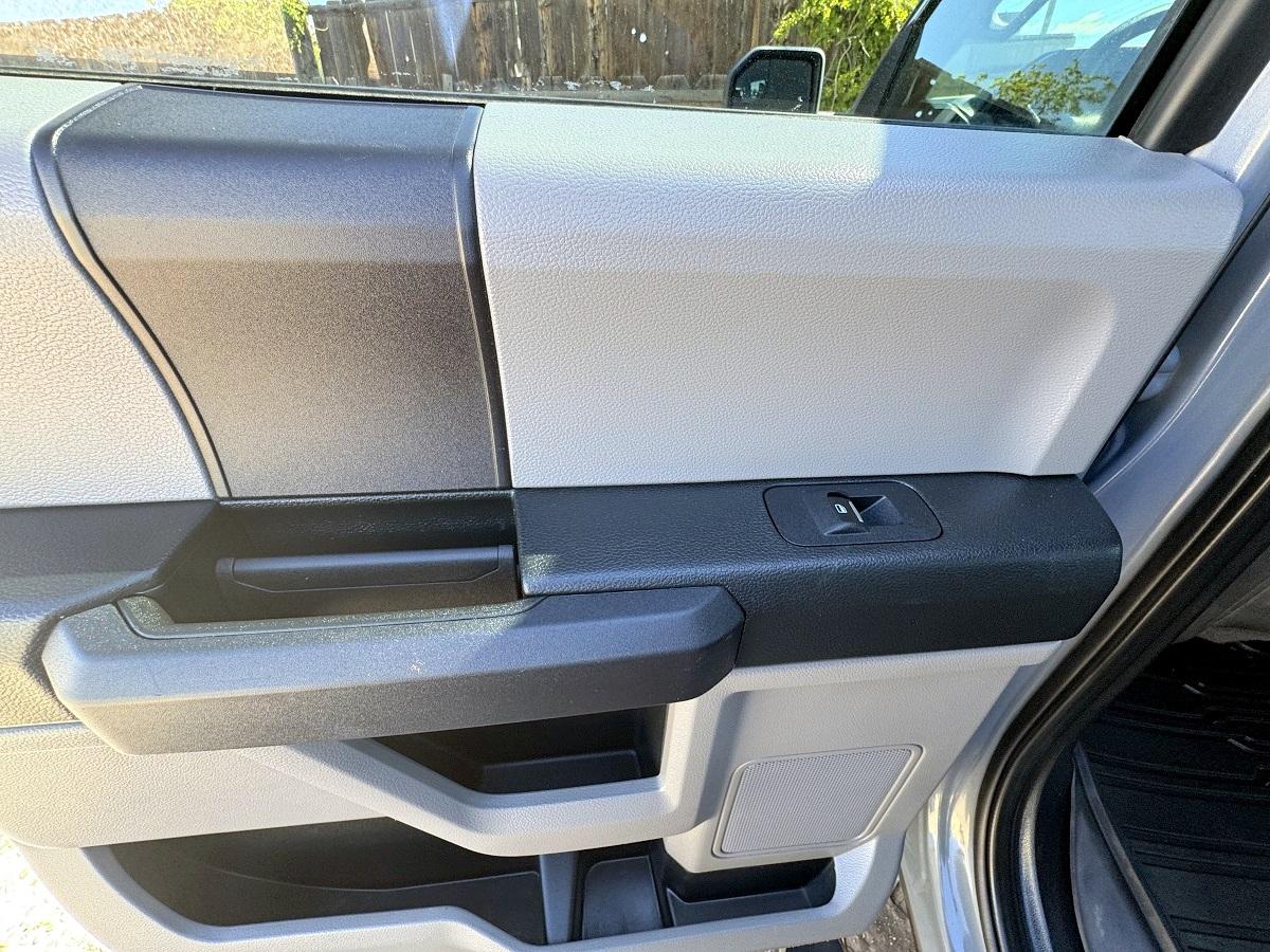 Ford F-150 STX 2WD SuperCrew 5.5' Box 2019