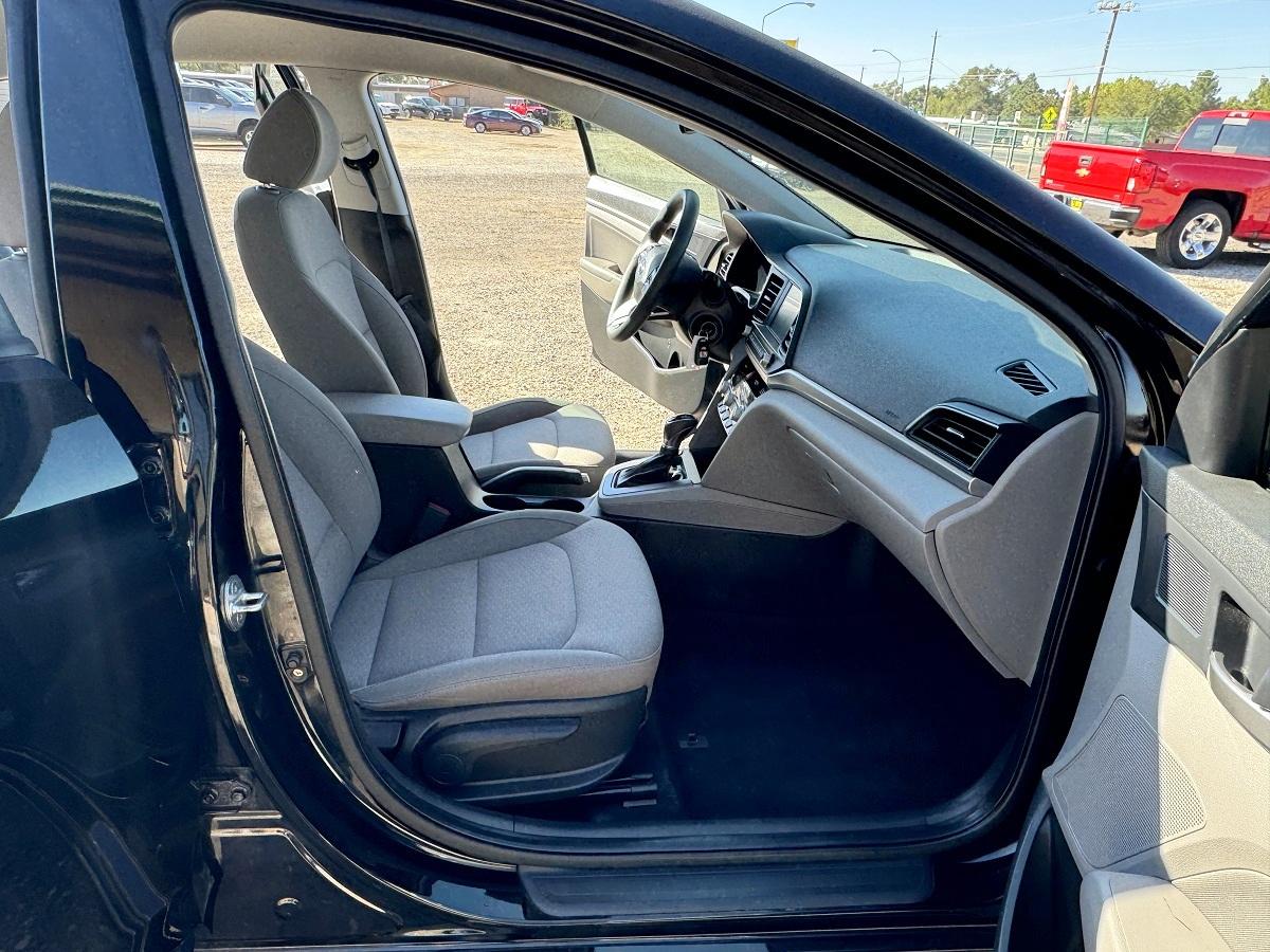 Hyundai Elantra Limited 4D Sedan 2020