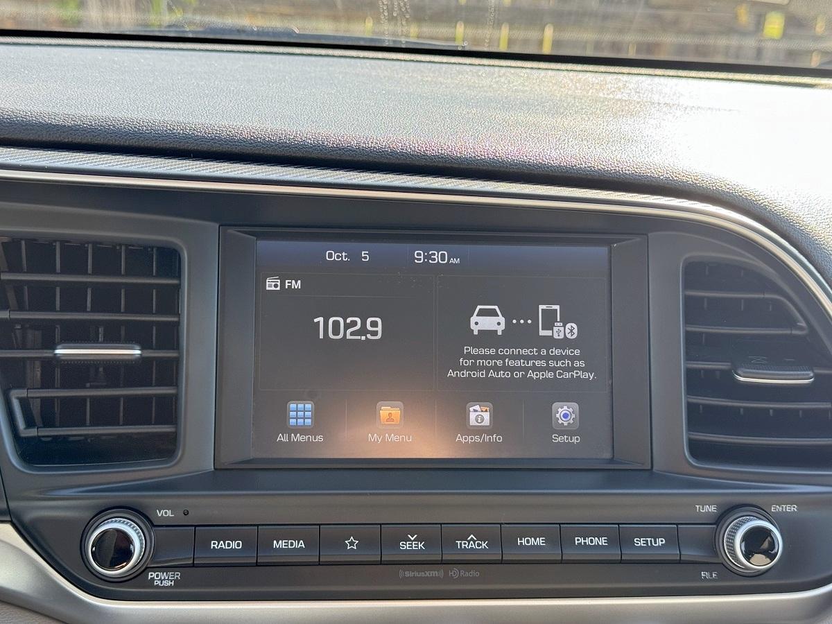 Hyundai Elantra Limited 4D Sedan 2020