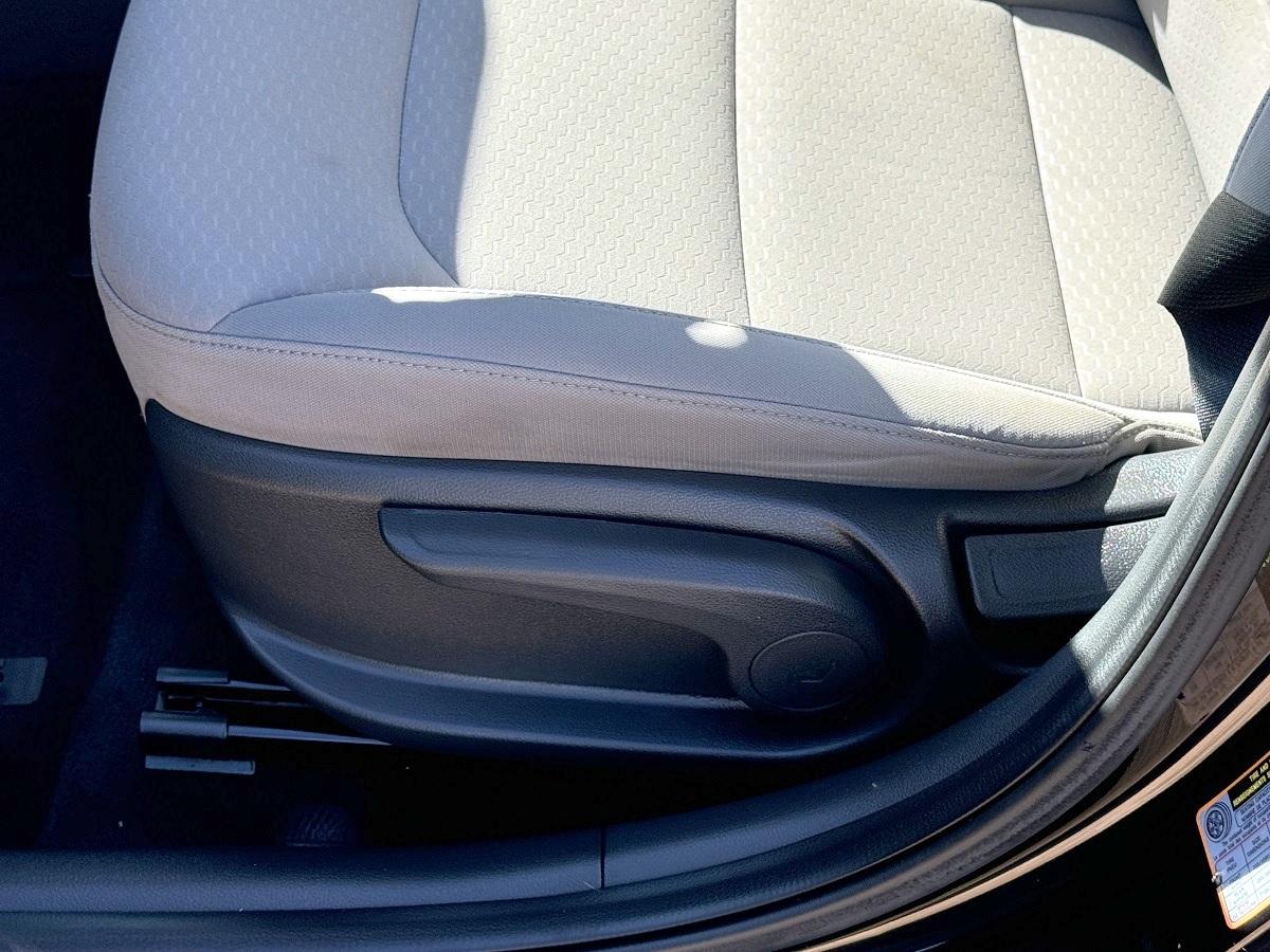 Hyundai Elantra Limited 4D Sedan 2020
