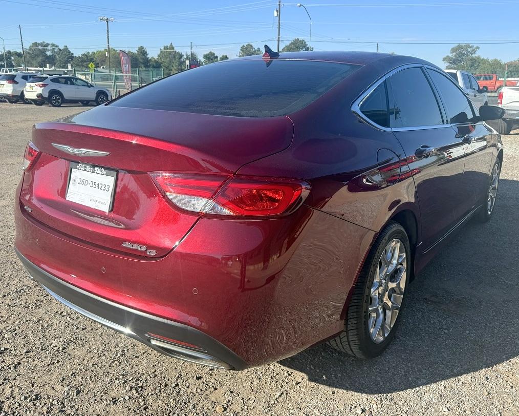 Chrysler 200  2015