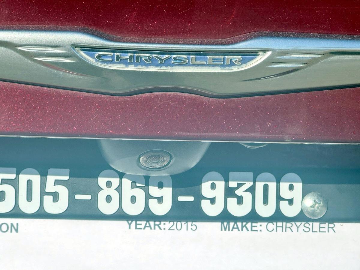 Chrysler 200  2015