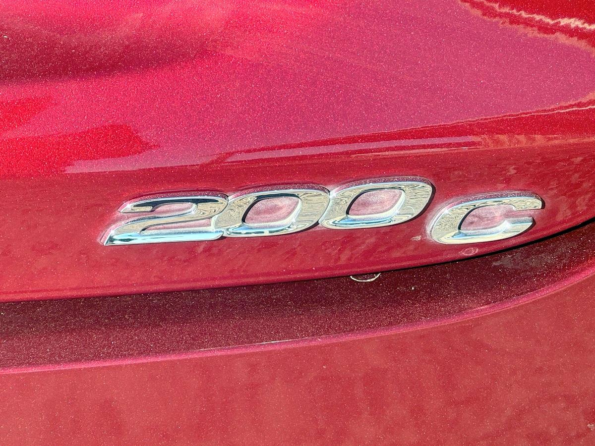 Chrysler 200  2015