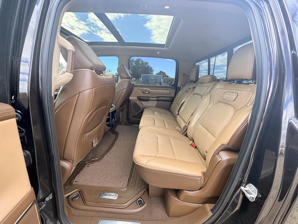 RAM 1500 Longhorn 4x4 Crew Cab 5'7" Box 2019