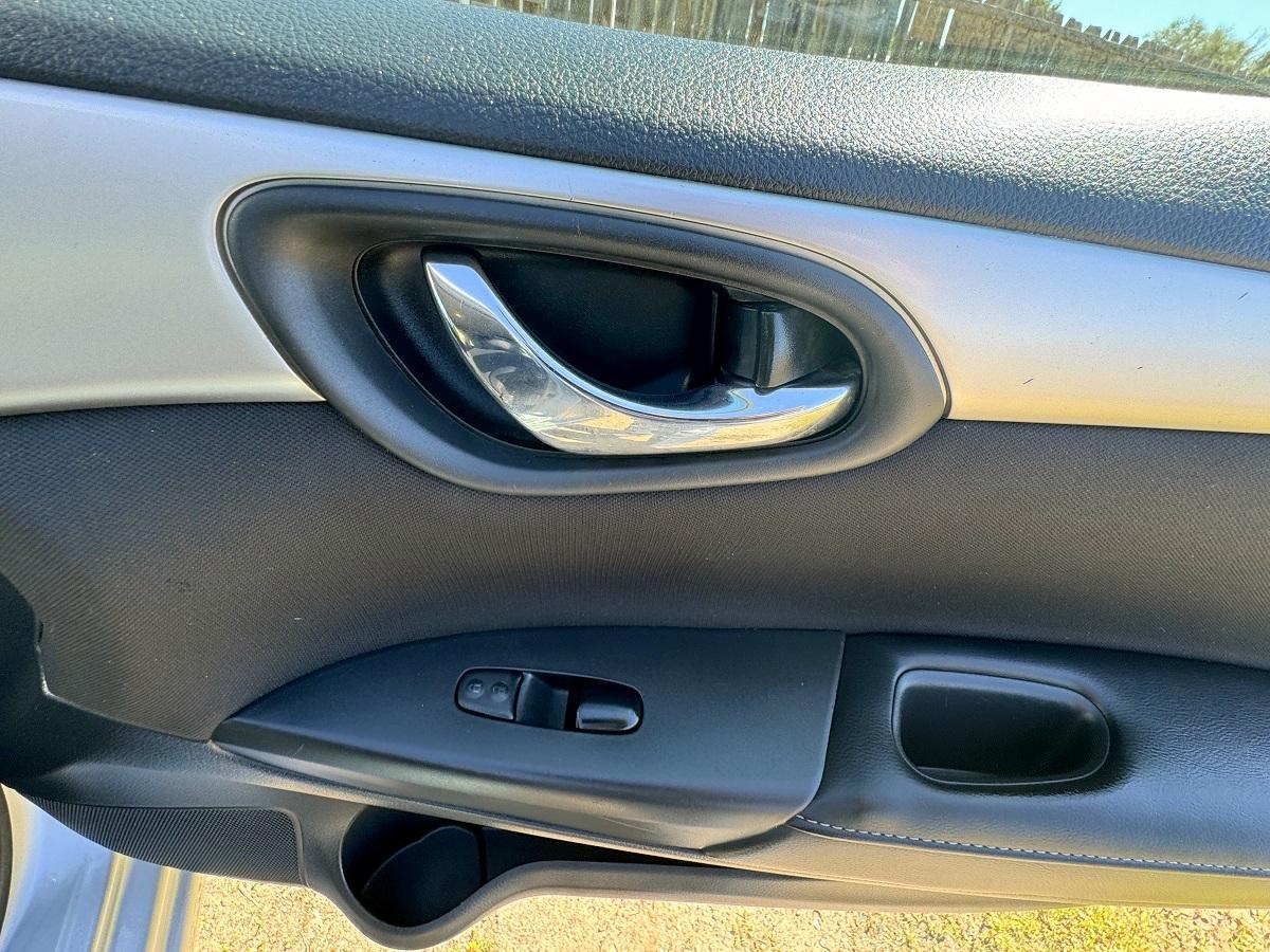 Nissan Sentra S CVT 2019