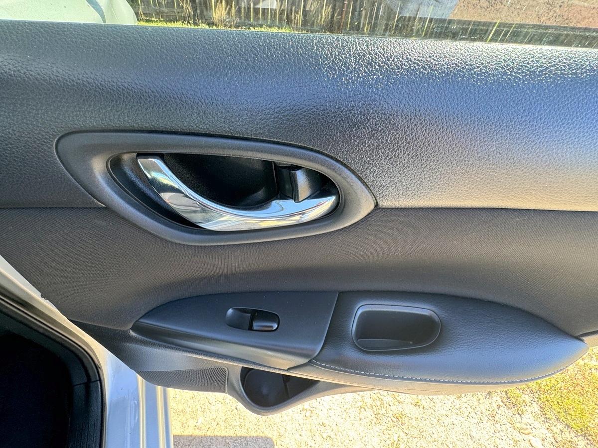 Nissan Sentra S CVT 2019