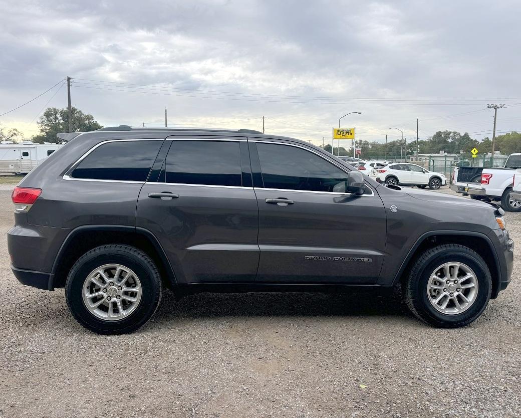 Jeep Grand Cherokee Laredo 4x4 2018