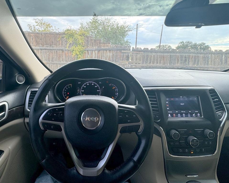 Jeep Grand Cherokee Laredo 4x4 2018